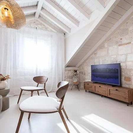 Forkira Luxury Hvar Apartman